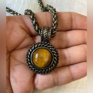 Premier Designs Tigers Eye Pendant Necklace‎
